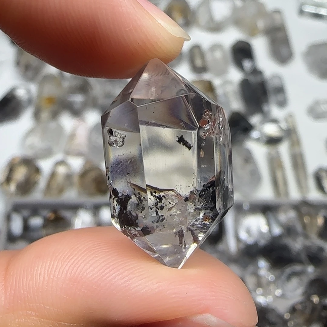 水晶未镶嵌珠宝半成品闪灵双尖随形