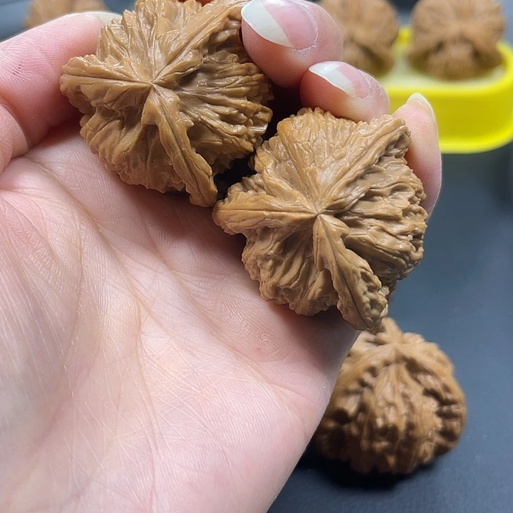 文玩核桃吊坠拼接白奔