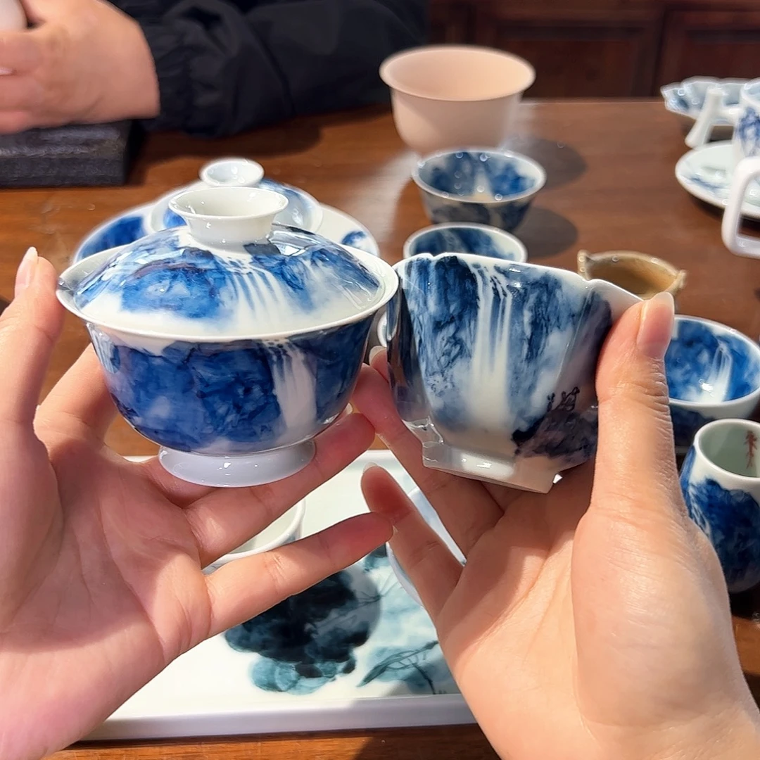 松***间青花手绘山水盖碗