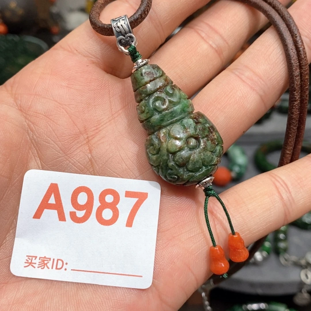 翡翠颈饰银S925镶嵌波*漂亮美眉