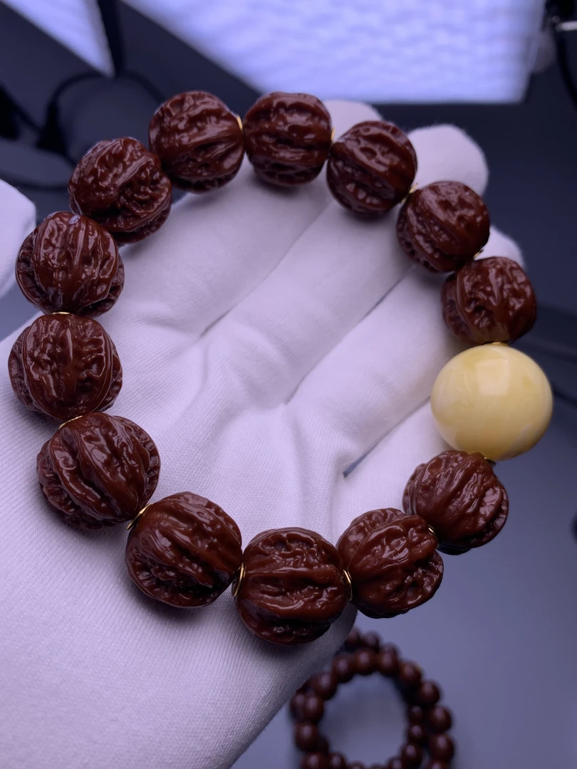 文玩秋子核桃手串