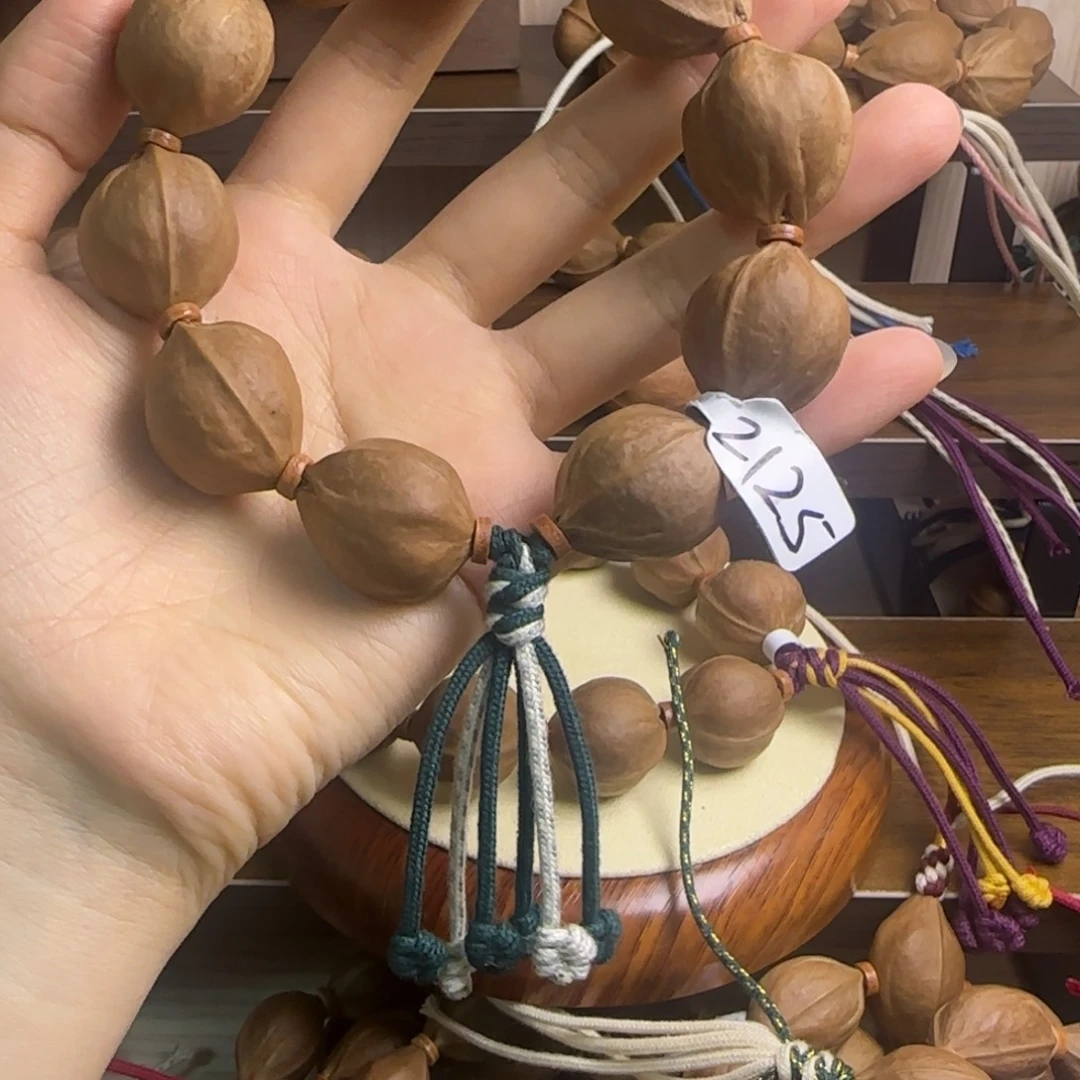 小***旺橄榄核手串梅林铁核三花鲨鱼背2125
