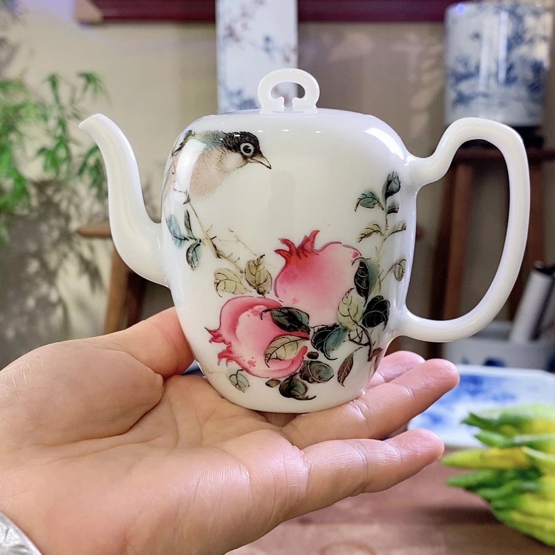 【闪购商品】景德镇陶瓷家用摆件异*