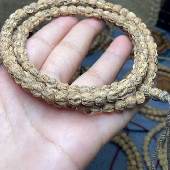 【闪购商品】吊坠柏香籽/百香籽