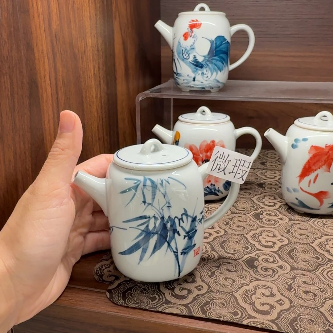 釉下手绘茶具微瑕