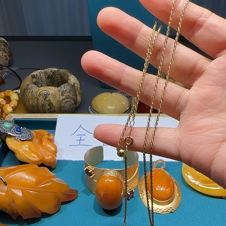 琥珀未镶嵌颈饰波兰设计琥珀蜜蜡