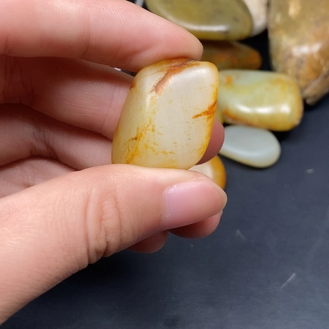 和田玉（糖玉）未镶嵌挂件