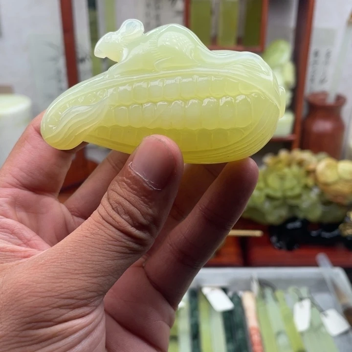 未镶嵌岫玉四大名玉手把