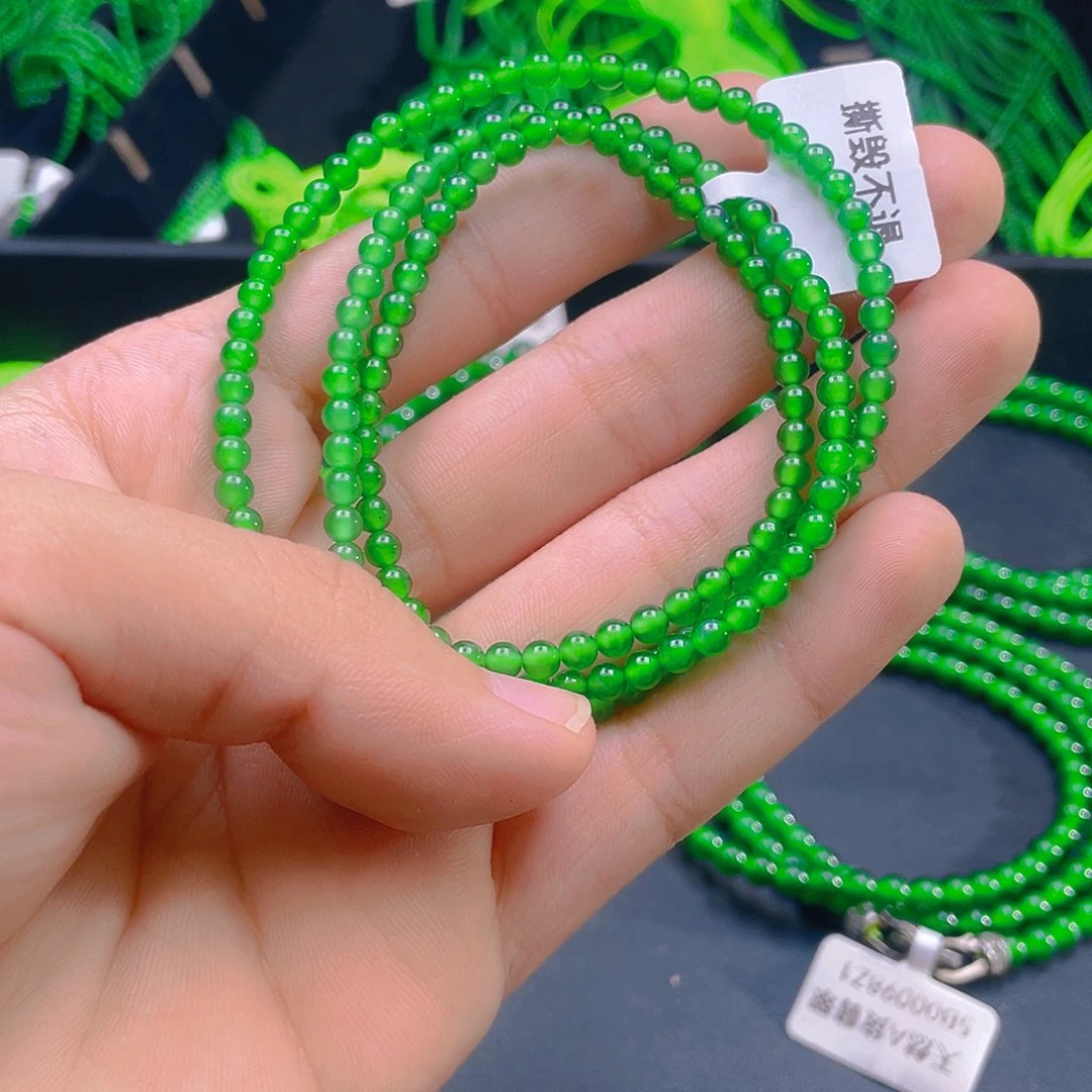 翡翠未镶嵌颈饰8999999999999