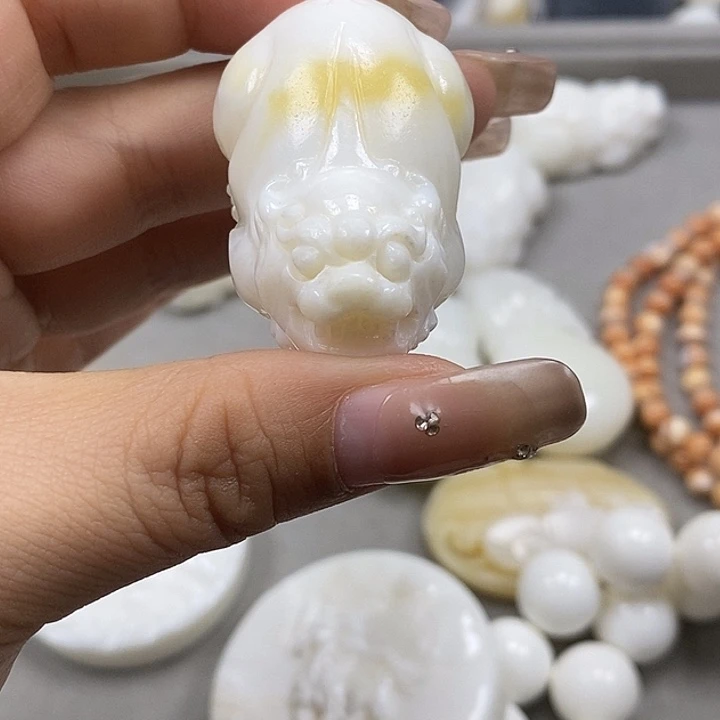 忽***泉香榧木花梨木，貔貅