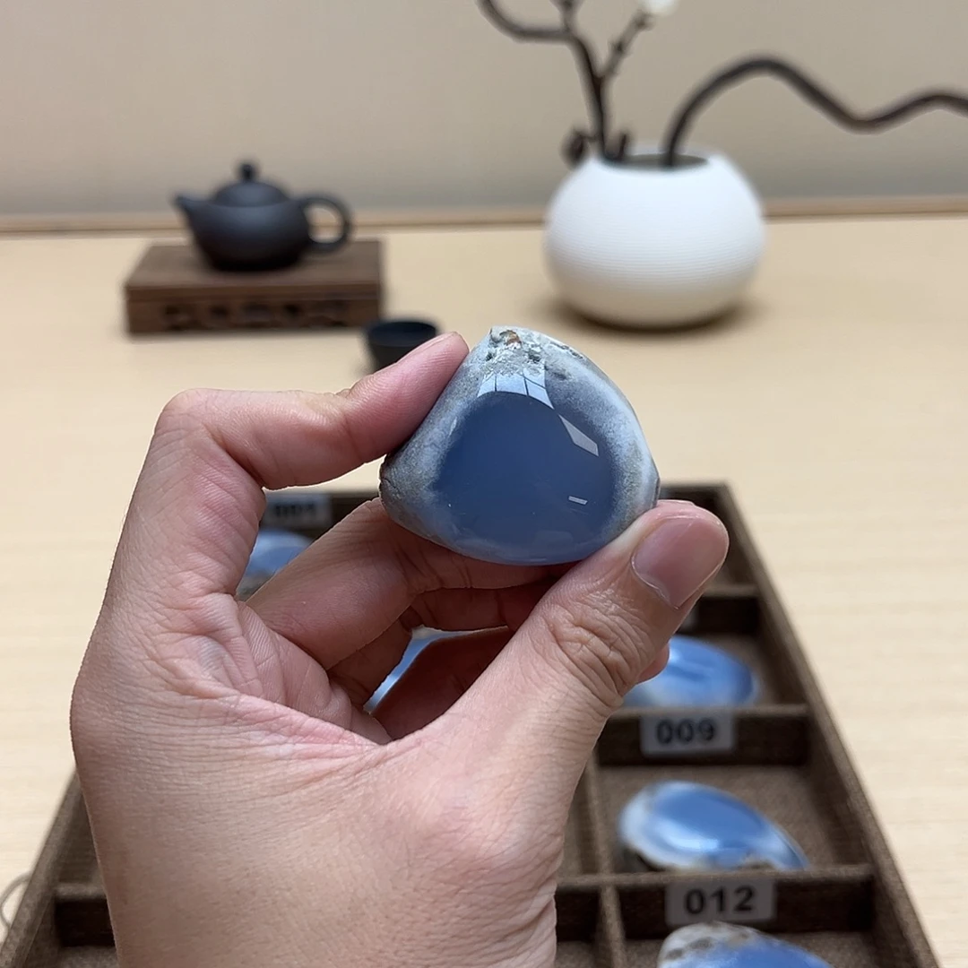 未镶嵌玛瑙/玉髓珠宝奇石一****）