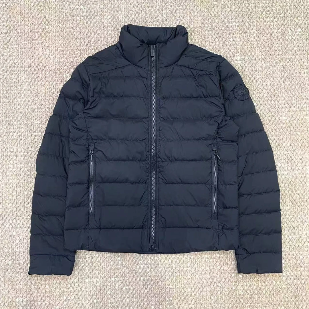 未使用 CANADA GOOSE  加拿大鹅25新款哑光Crofton立领黑色羽绒服