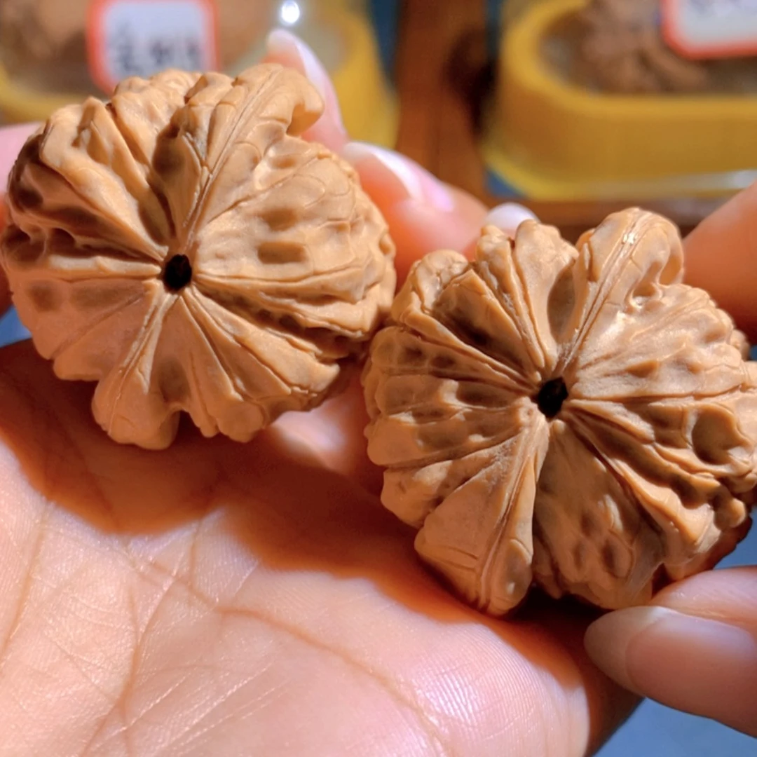 【闪购商品】文玩核桃吊坠甲骨文