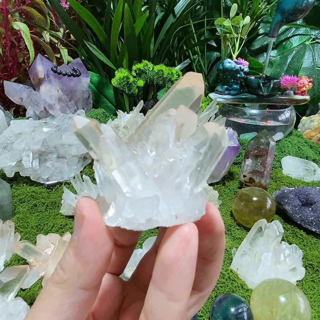 未镶嵌珠宝半成品水晶