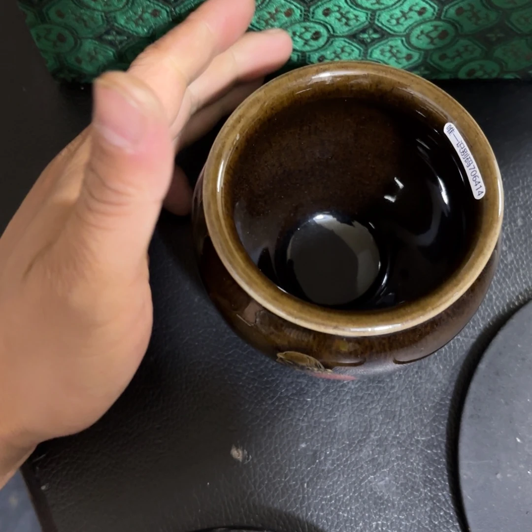 皮***秋茶盏啦咯了来咯弄