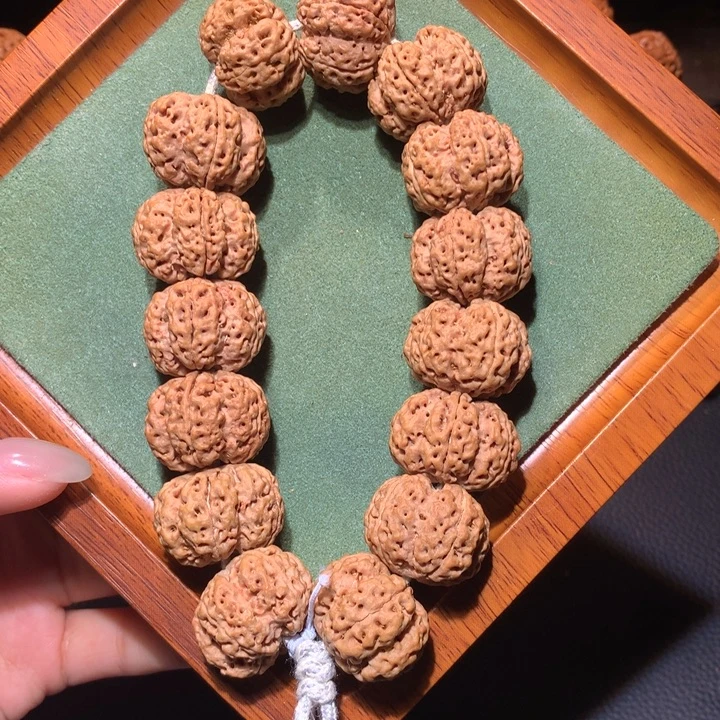 金刚菩提手串23+定制款无双梅花