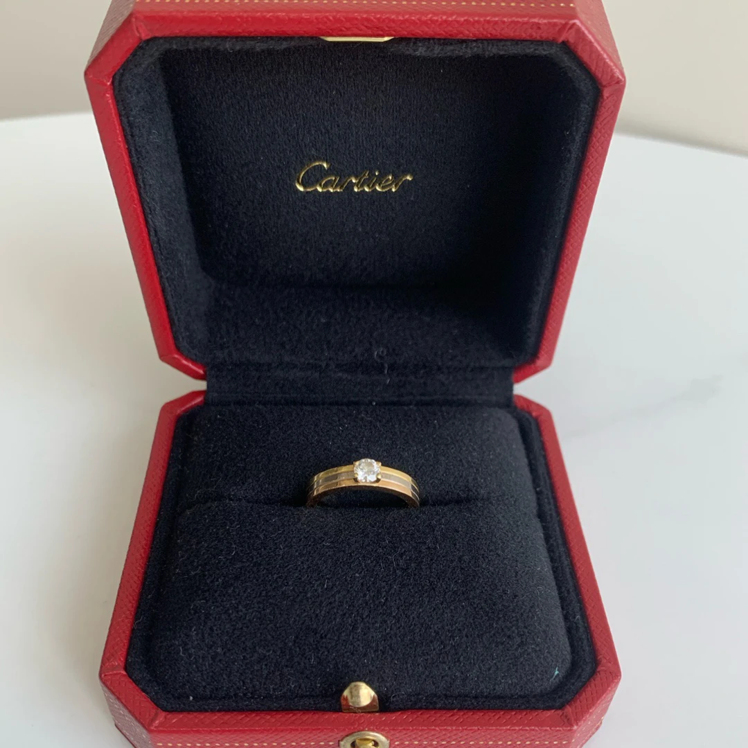 99新 Cartier/卡地亚 宽版三色拼接钻石24分单钻戒指48圈号