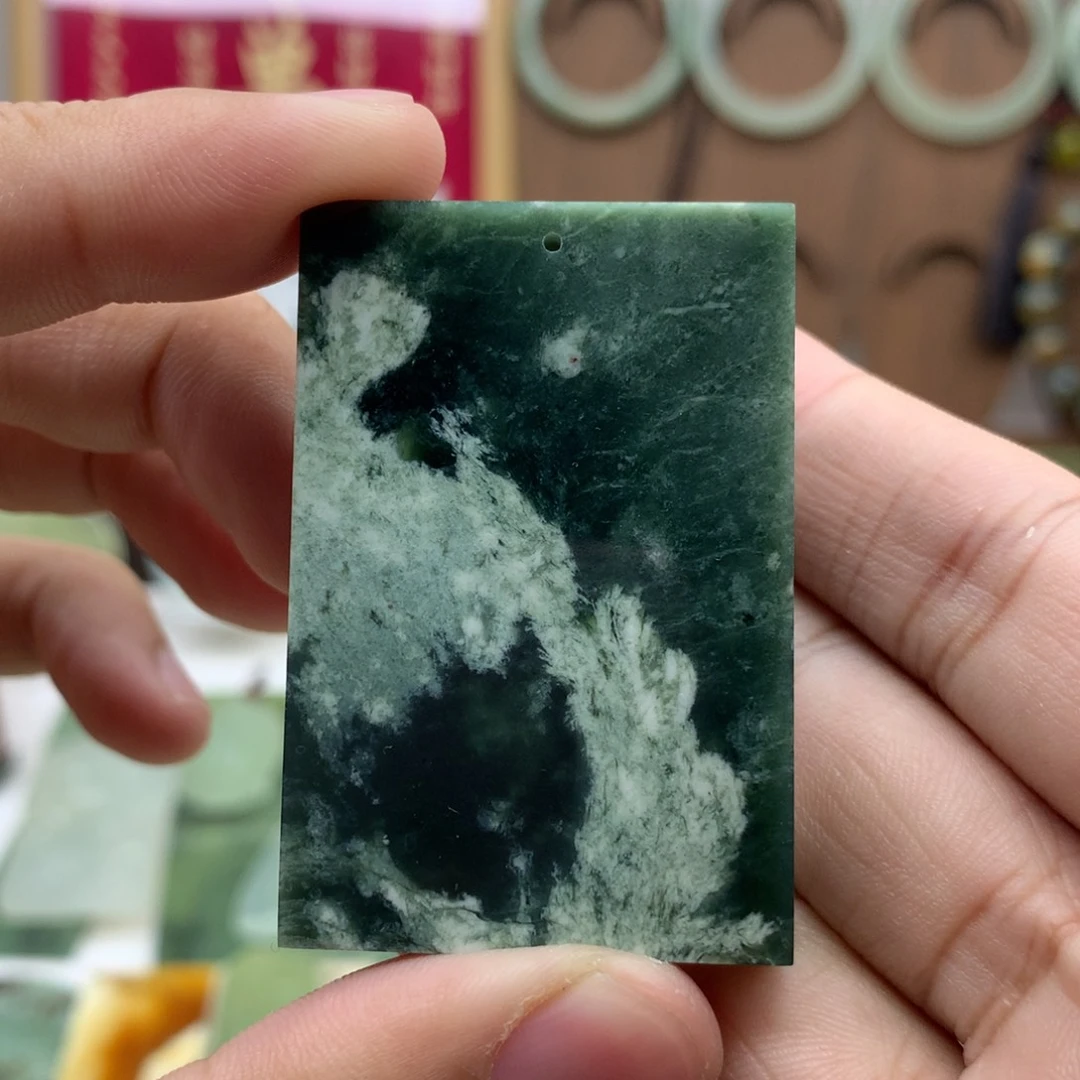 岫玉未镶嵌吊坠(不含链)