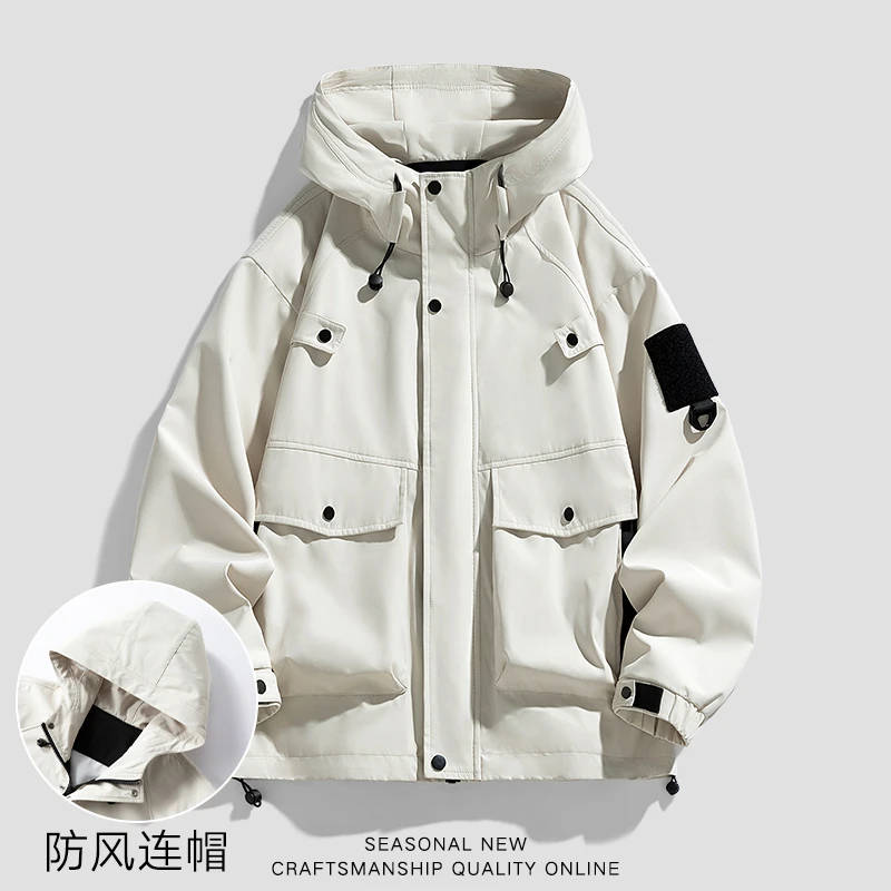 男女同款机能风工装连帽冲锋衣情侣宽松休闲防风防水外套轻奢上衣