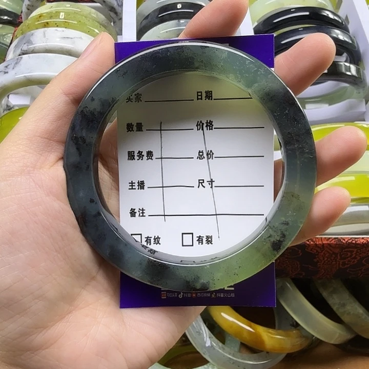 赵***宝蛇纹石玉未镶嵌岫玉蛇纹石手镯