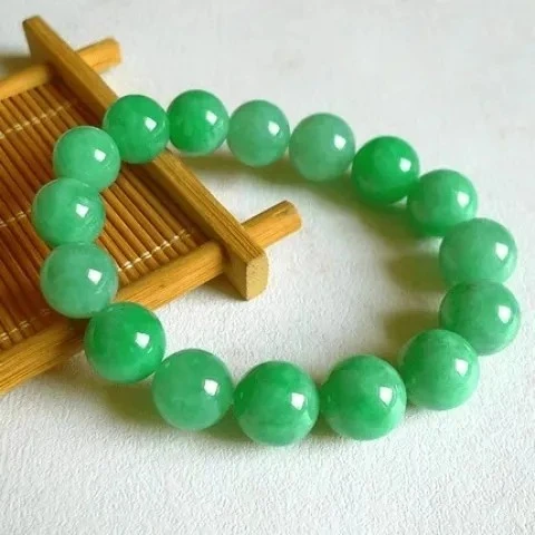 590号精品卡14mm浅绿色手串随机发1