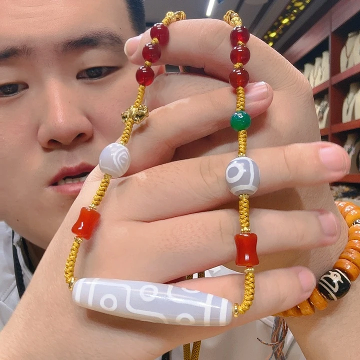 未镶嵌玛瑙/玉髓珠宝奇石