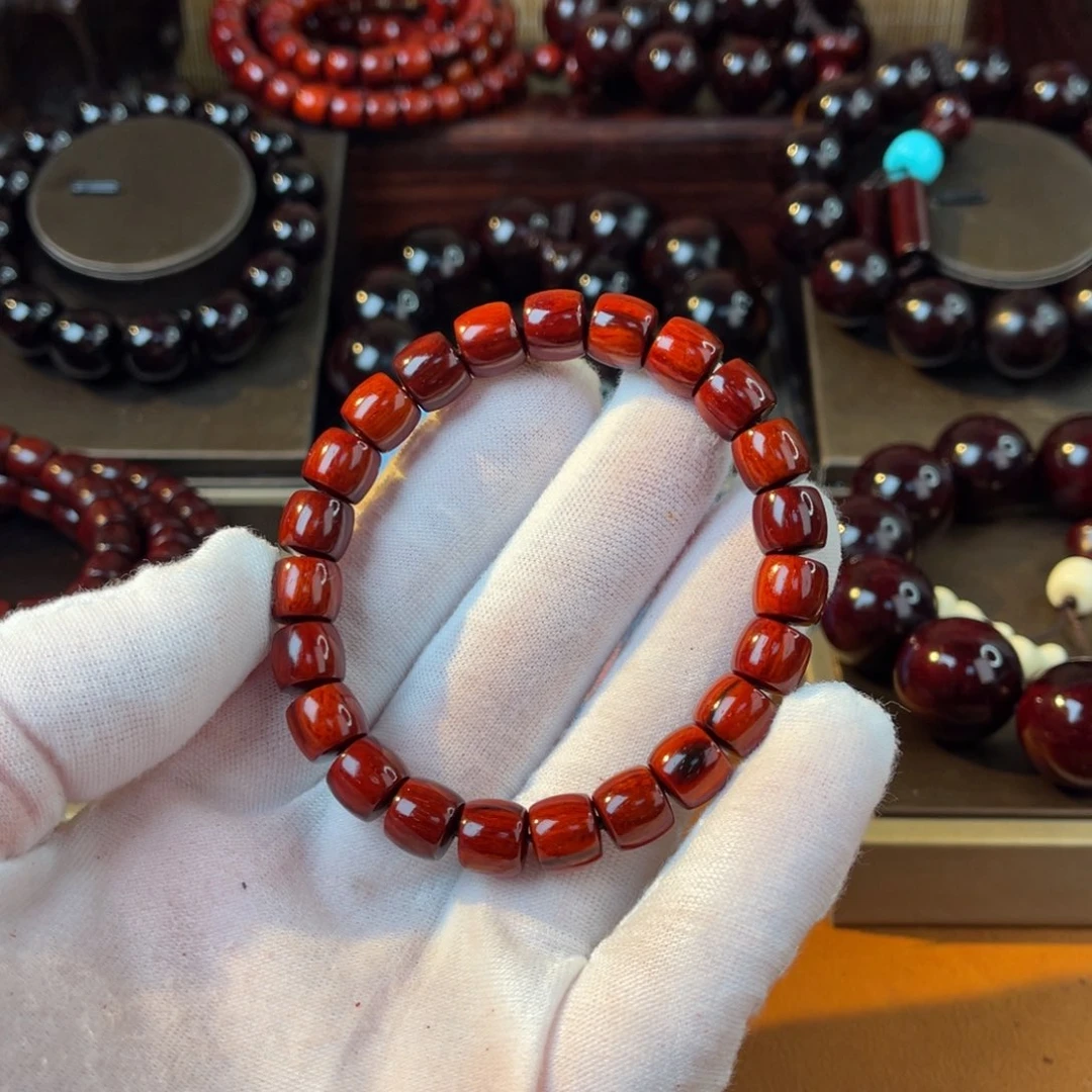 檀香紫檀（小叶紫檀）笑***穹