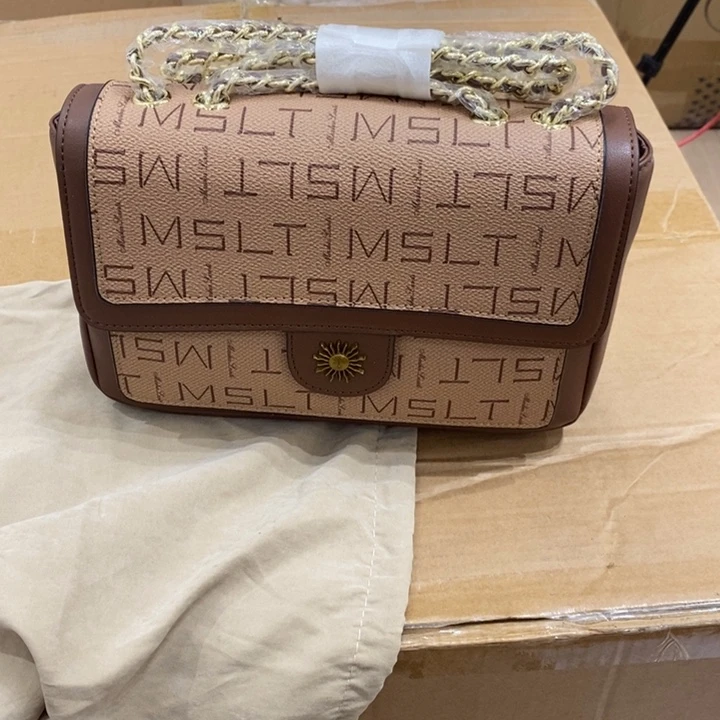 牦牛剖层皮革玛莎直接拍不售后太阳花