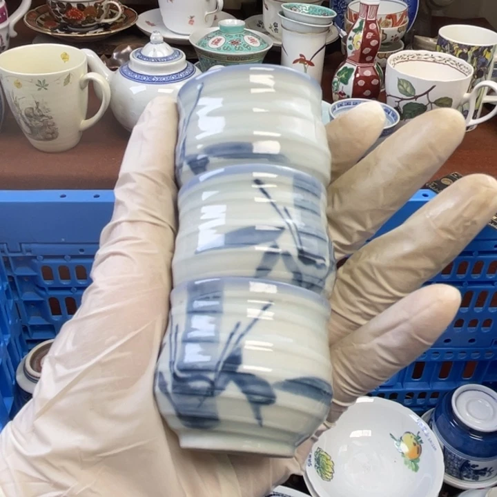 他家瓷器真美…开播了