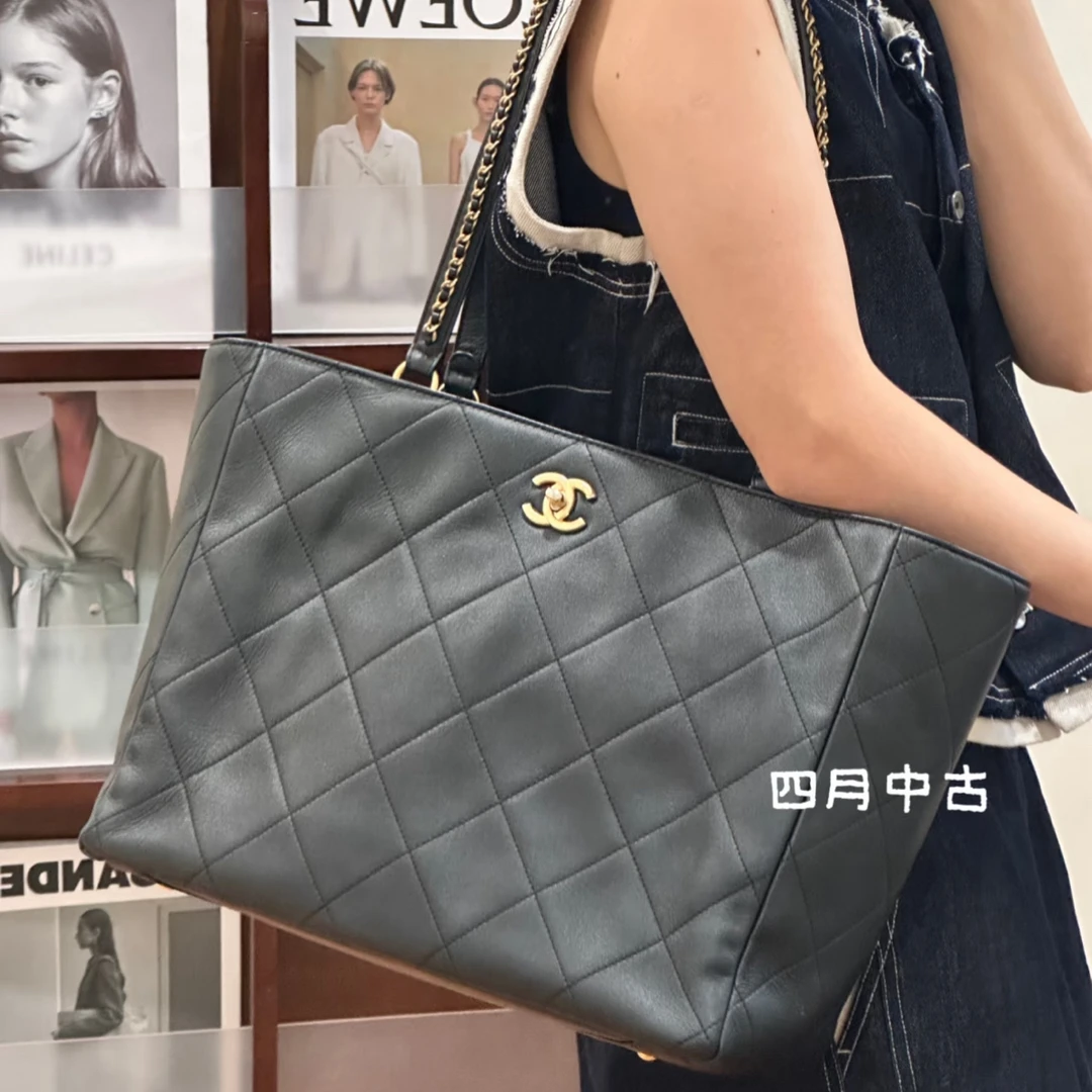 95新 Chanel/香奈儿 黑金牛皮22k大托特 嘎嘎新 51361