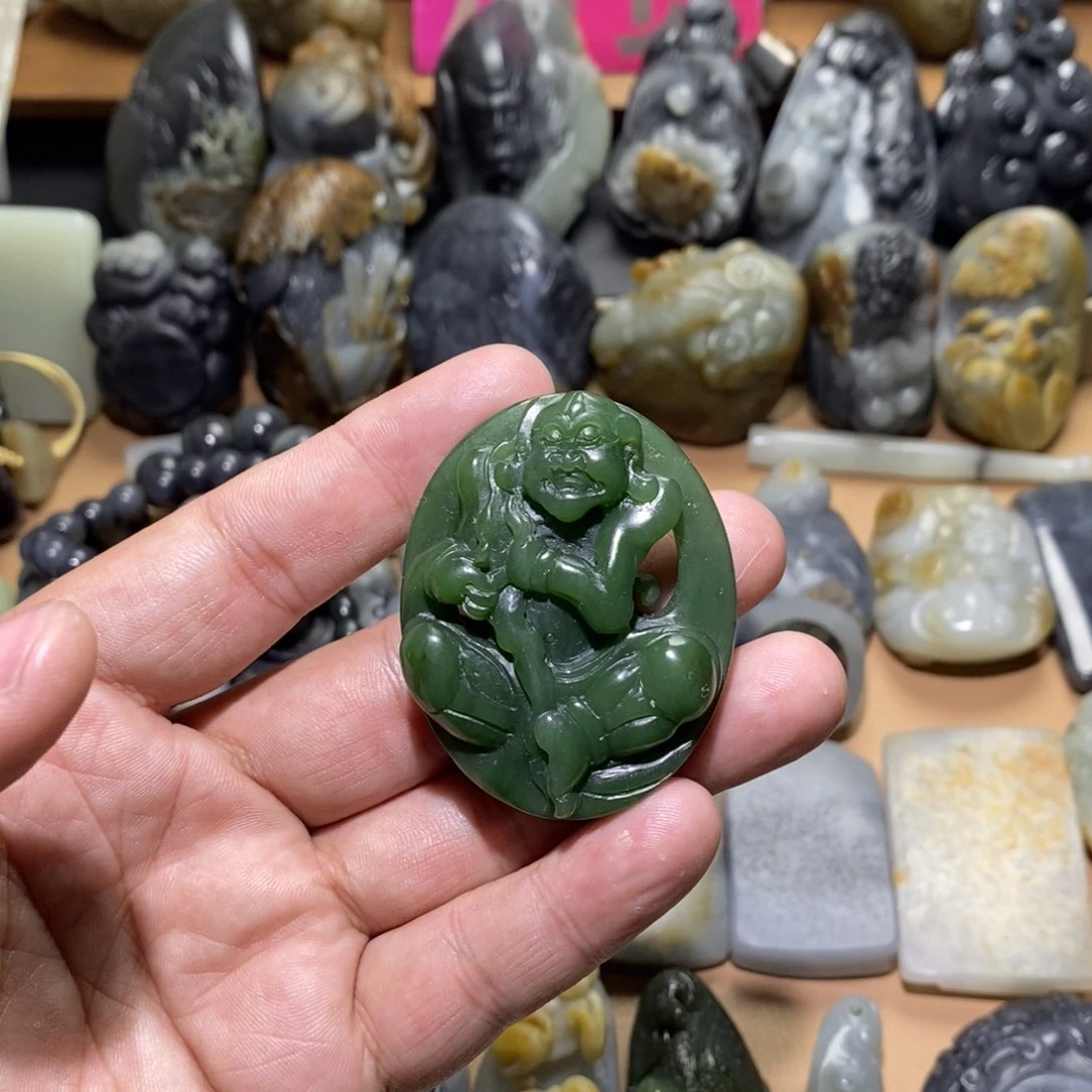 未镶嵌和田玉挂件