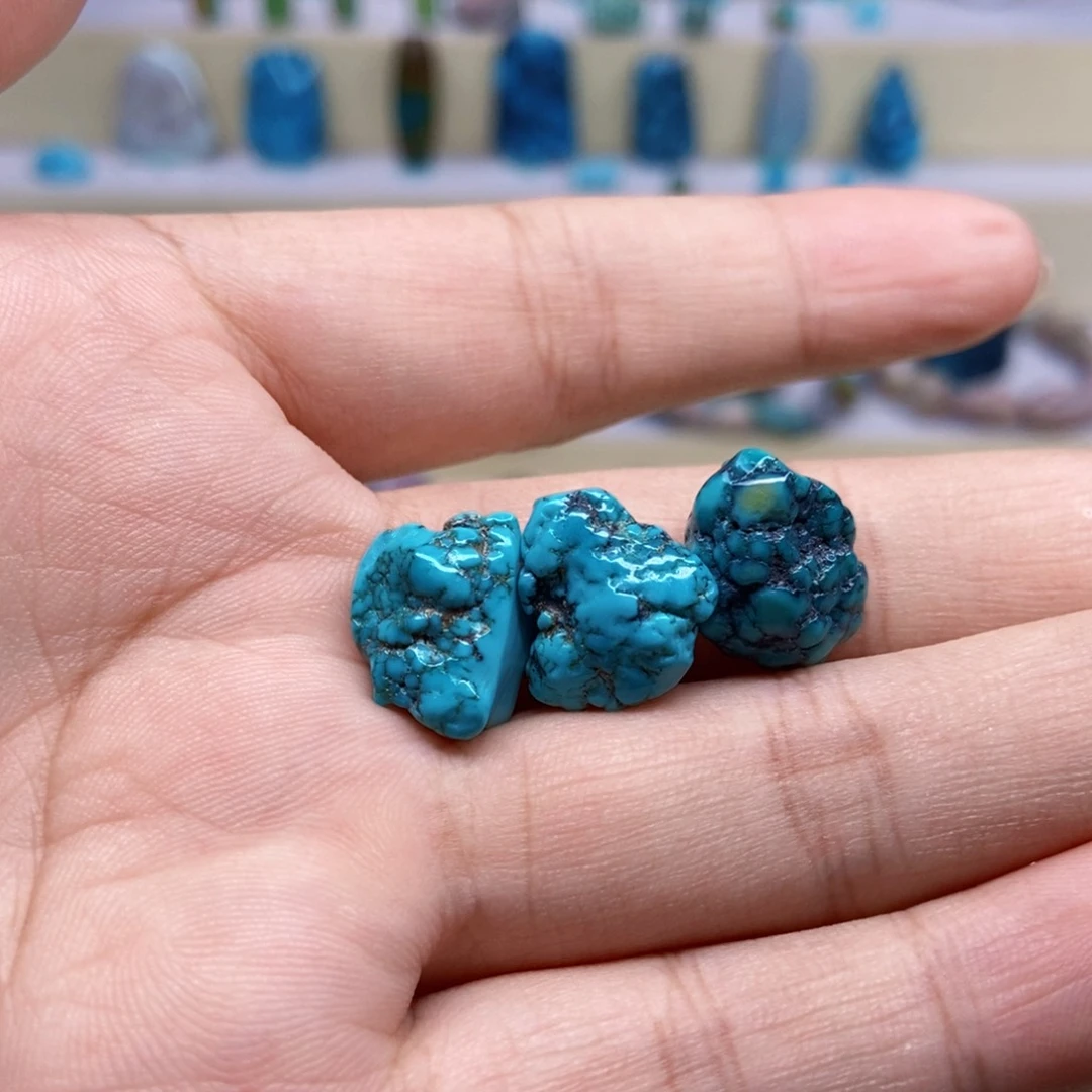 【闪购商品】未镶嵌绿松石珠宝奇石