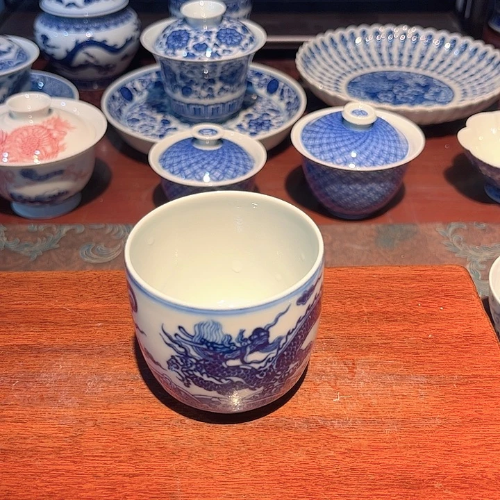 小***楼镹曰陶手绘作品的