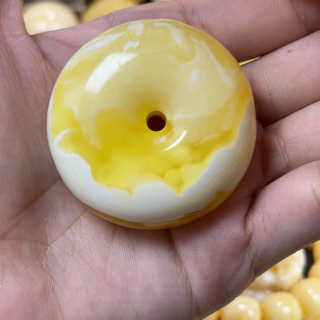 手串琥珀未镶嵌平安扣