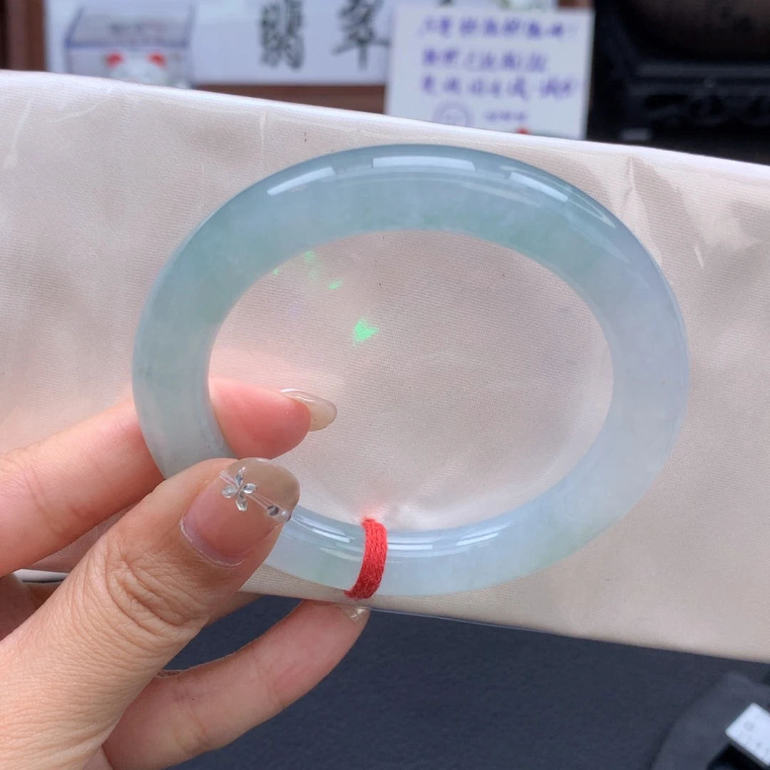 翡翠手镯未镶嵌芙蓉绿冰底小圆条30号