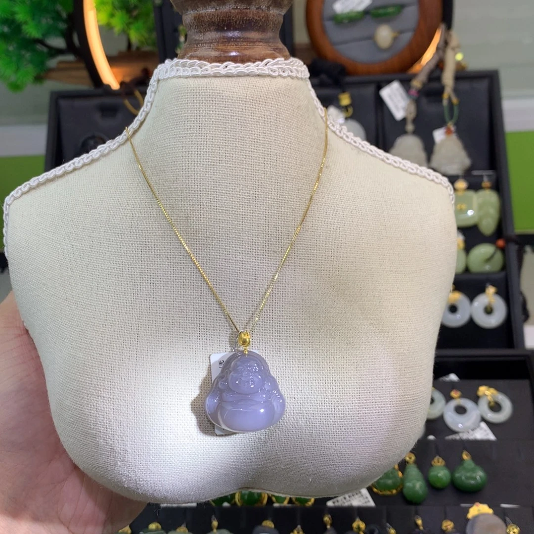 和田玉18K金镶嵌吊坠(赠链)