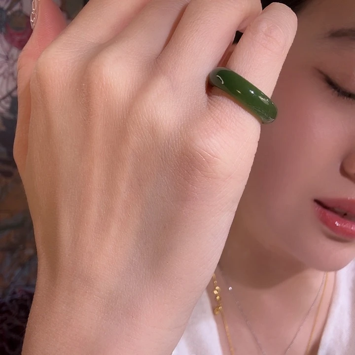 和田玉未镶嵌戒指