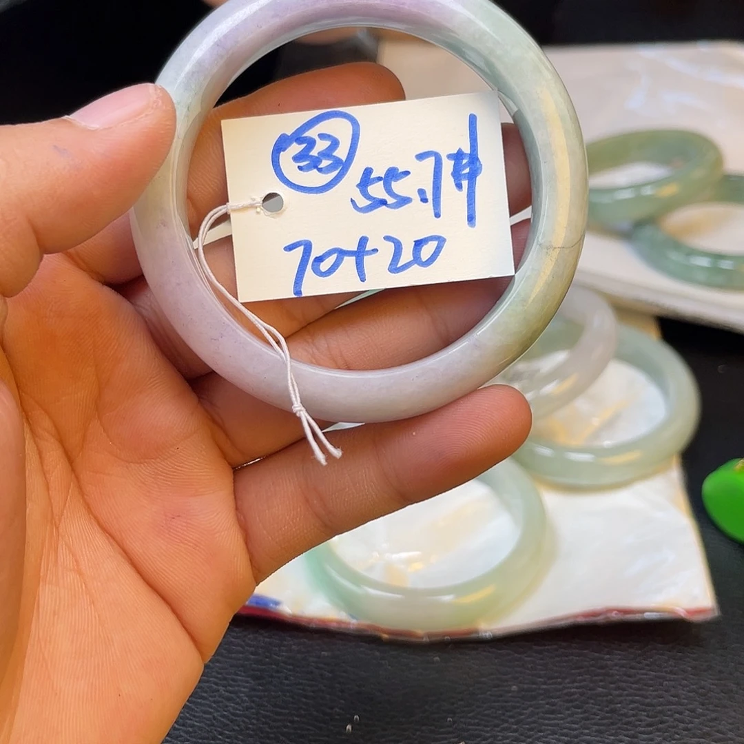 未镶嵌手镯翡翠33