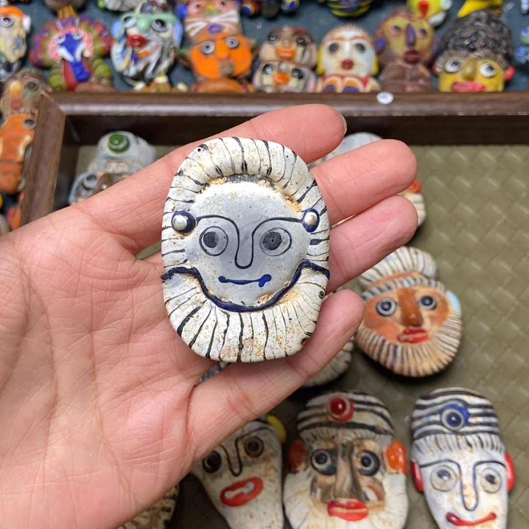 琉璃颈饰荷包蛋船长