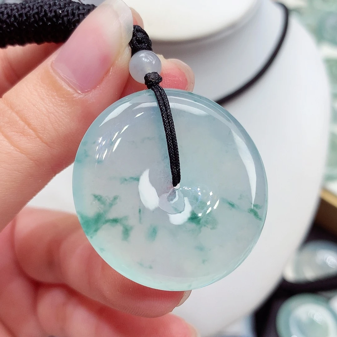 颈饰未镶嵌翡翠翡翠94，34.5/5.7