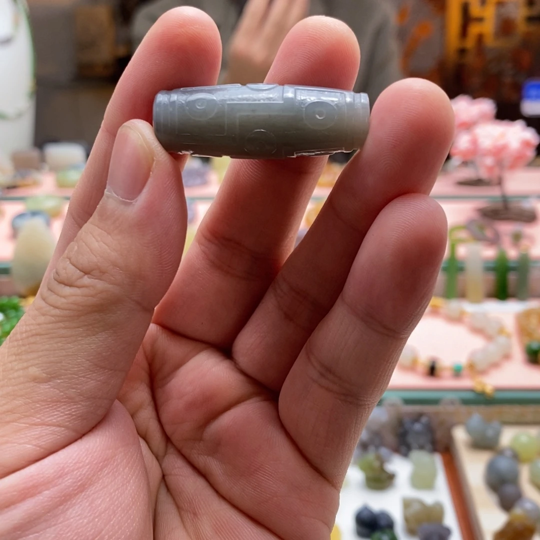 和田玉未镶嵌吊坠(不含链)