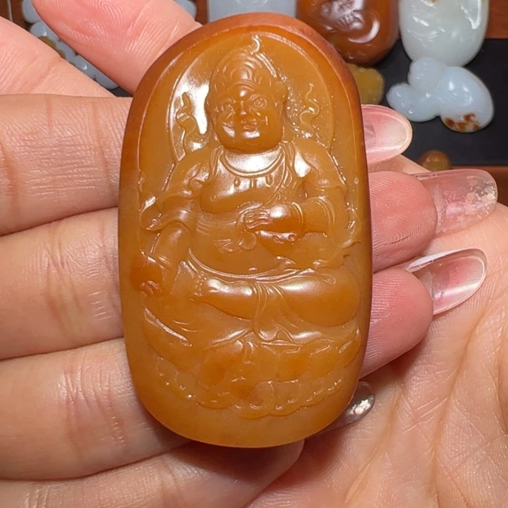 靓***东和田玉未镶嵌颈饰