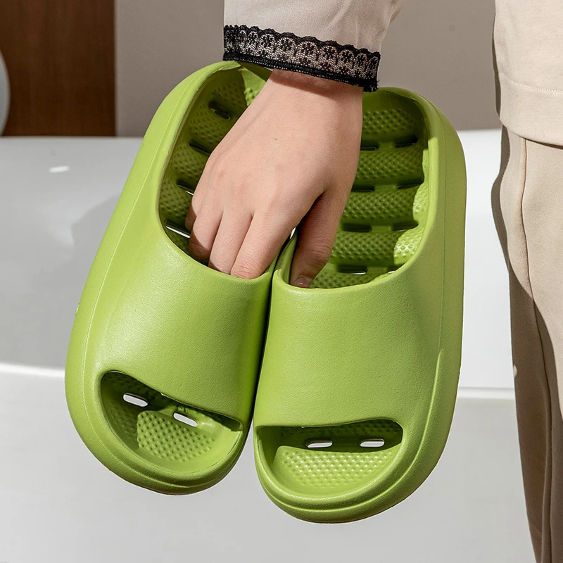 浴室专用拖鞋男士夏季踩屎感室内家居镂空速干浴室洗澡防滑拖鞋女