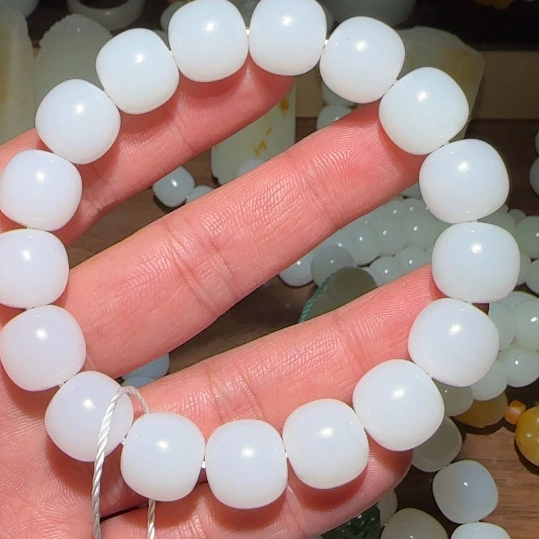 和田玉颈饰未镶嵌风**淘