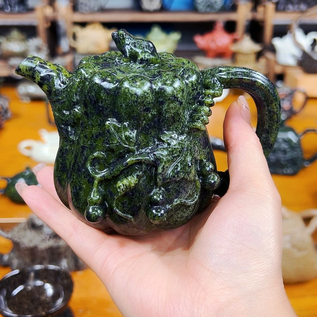 微***H福利茶空间天然原石