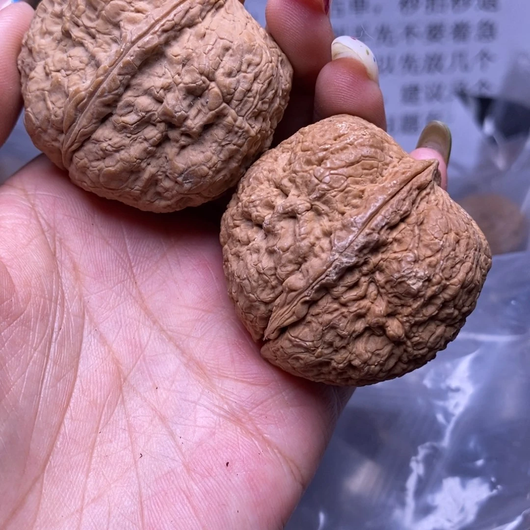 文玩核桃把件云南野生铁核桃15号45mm摩擦