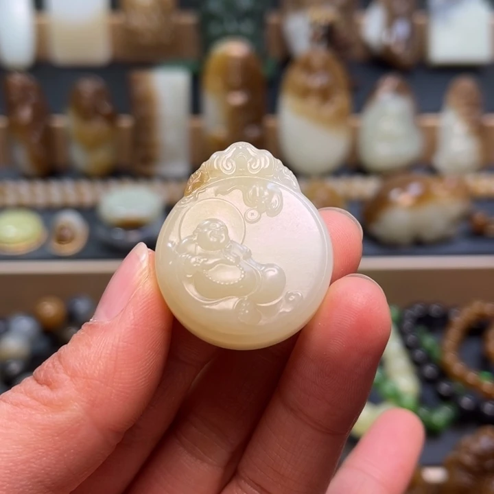 和田玉（糖玉）戒指未镶嵌