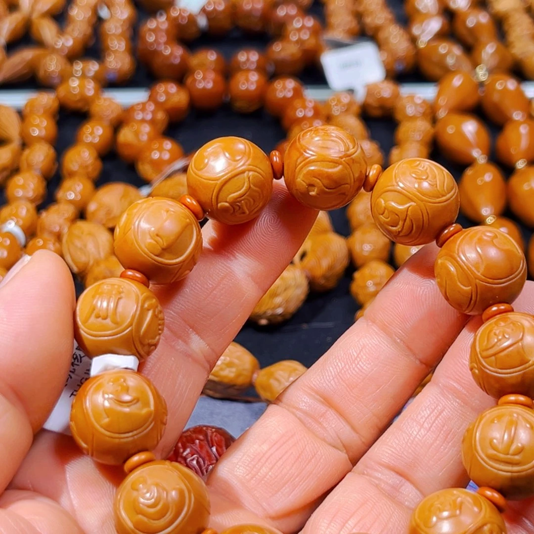 橄榄核吊坠新人在这里