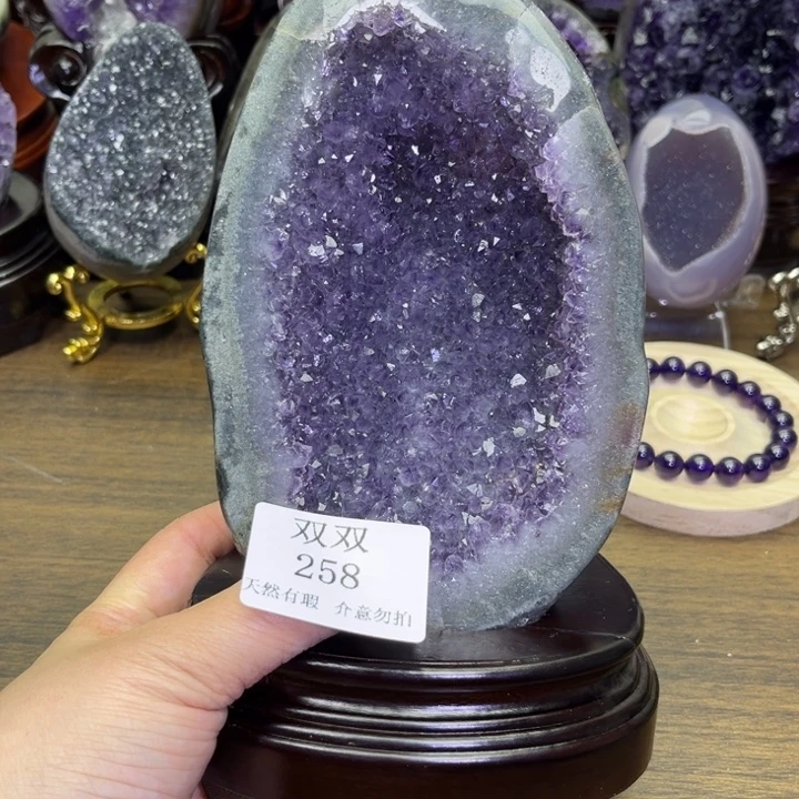 水晶未镶嵌大型摆件（非配饰）