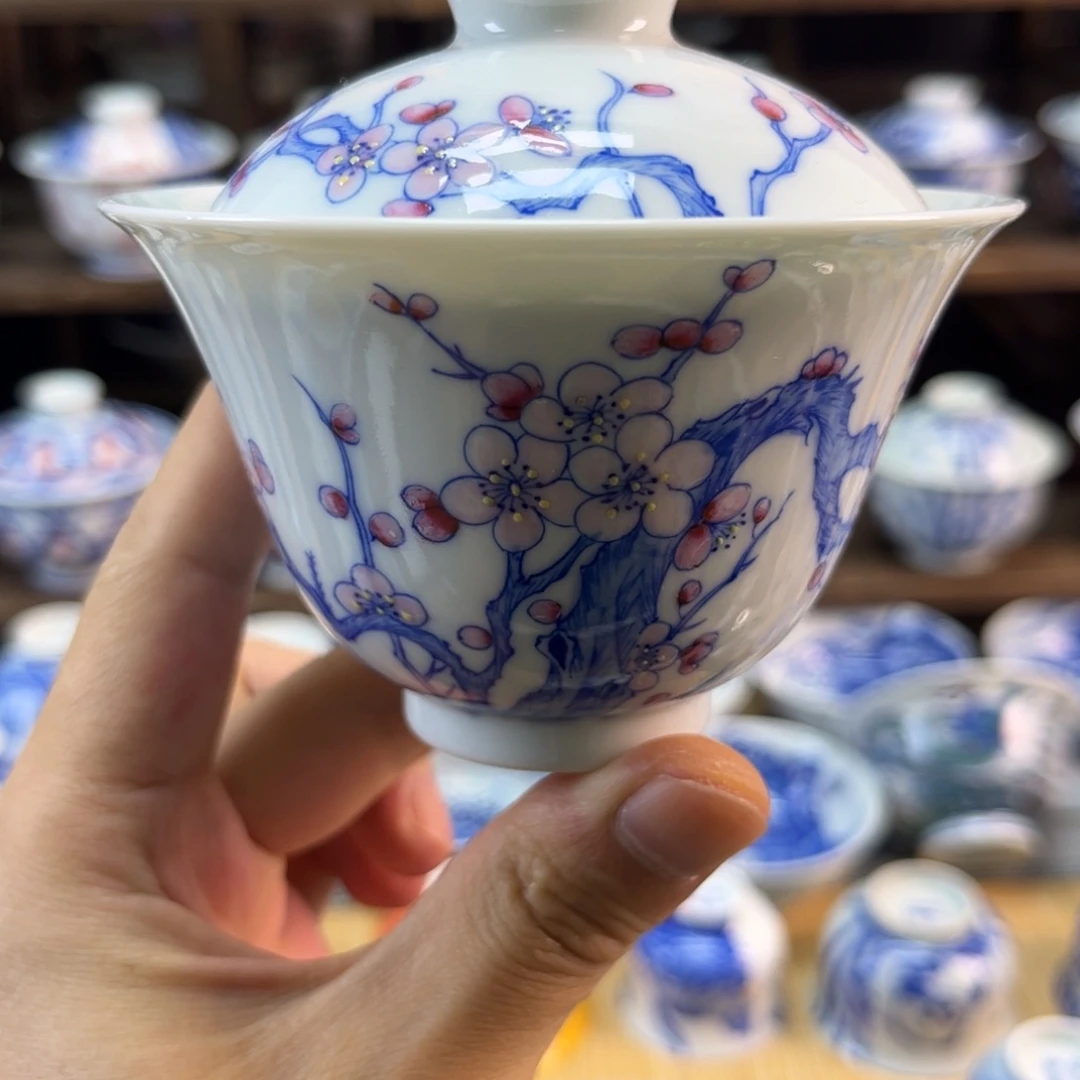 手绘斗彩梅花盖碗